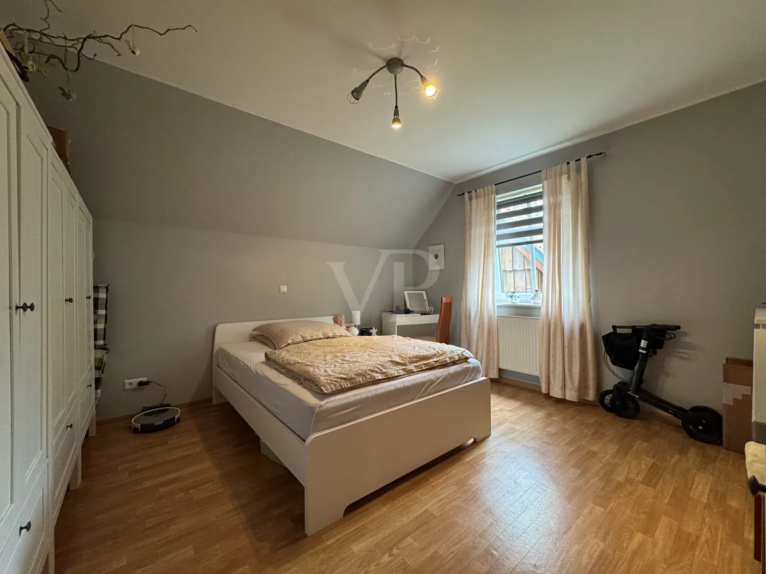 Schlafzimmer-Einliegerwohnung