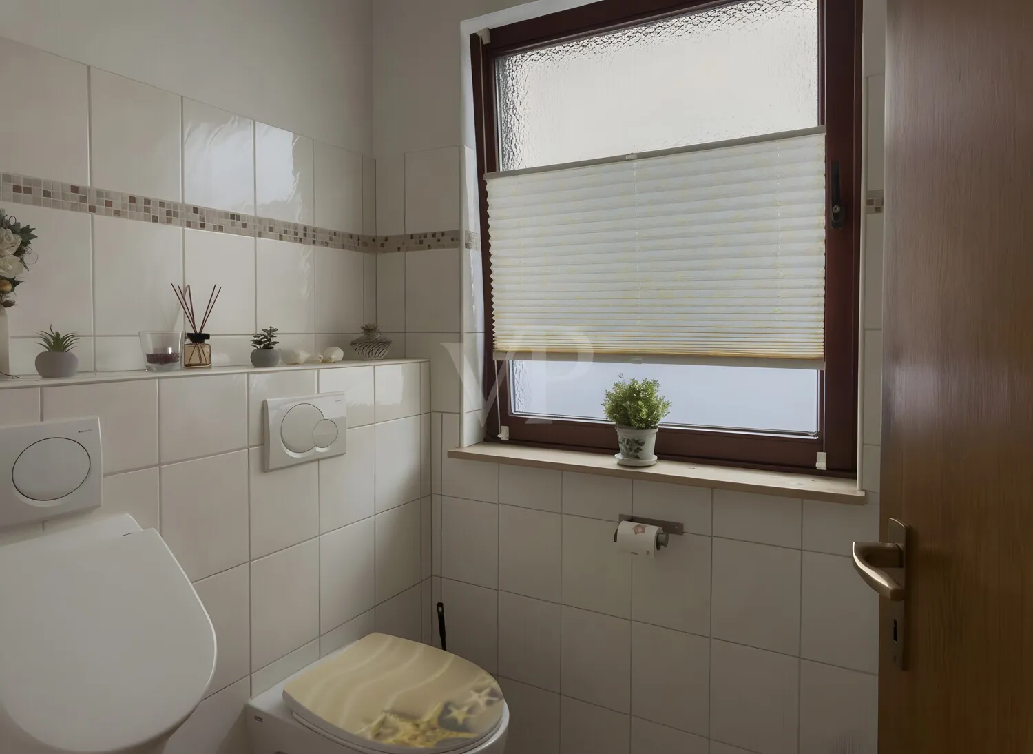 Gäste-WC EG