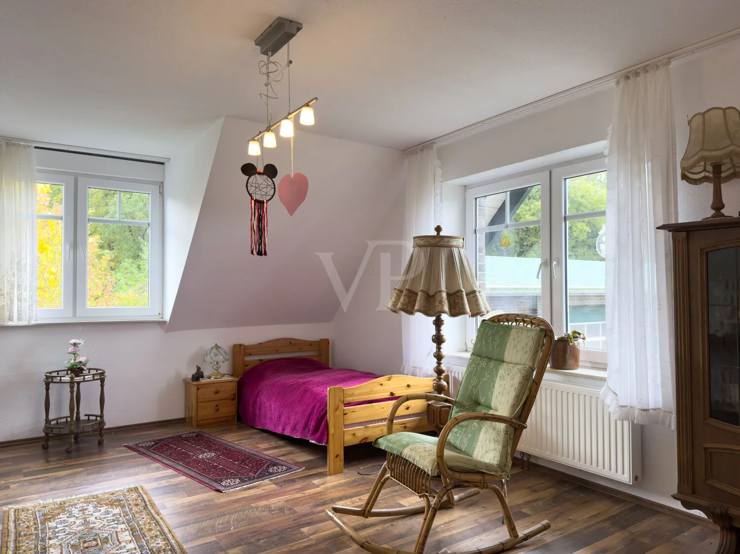Zimmer 1 OG