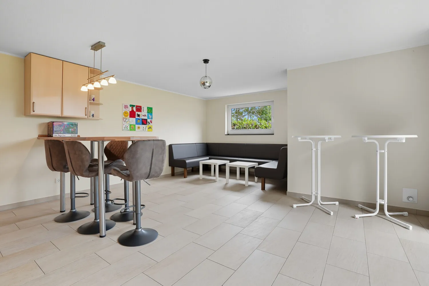 Einliegerwohnung Wohnzimmer