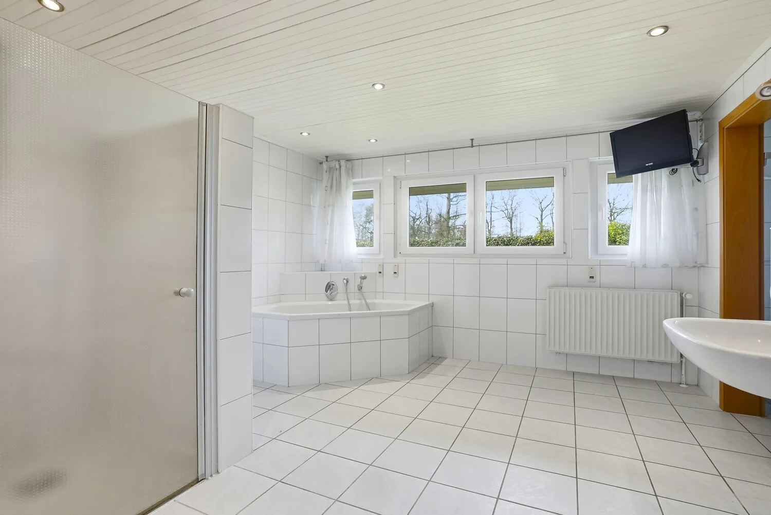 Haus 1 Bad