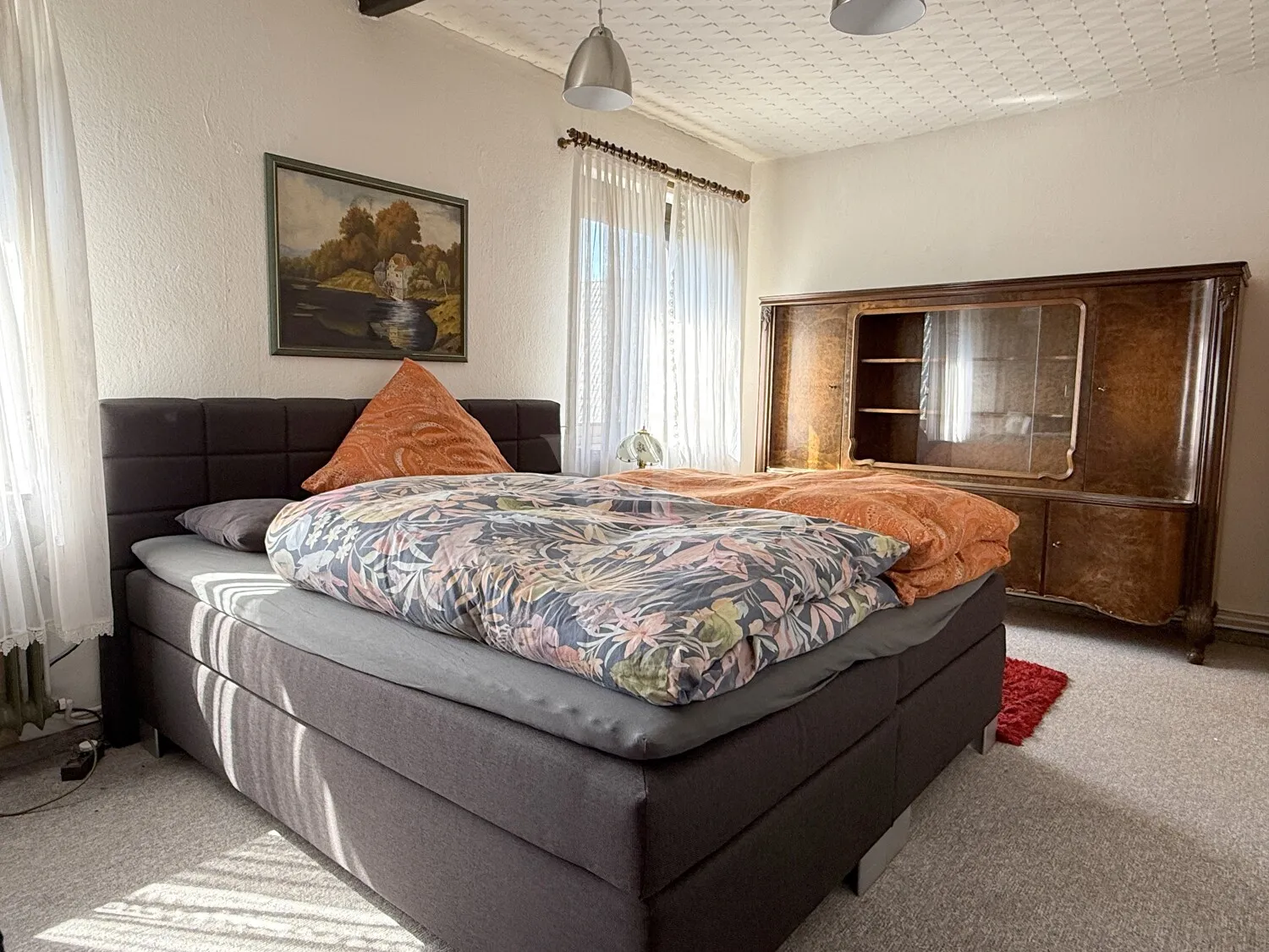 Schlafzimmer DG