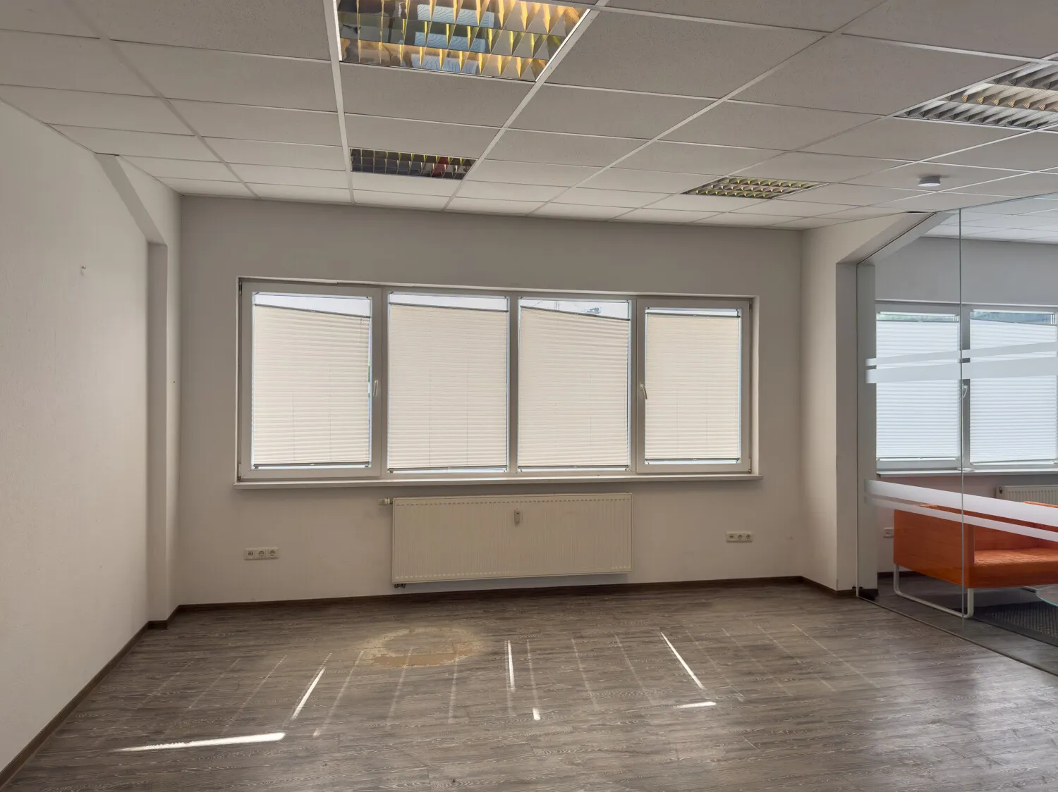 Büro 2