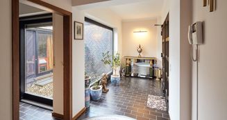 von_poll_real_estate_property_23013031_image_0