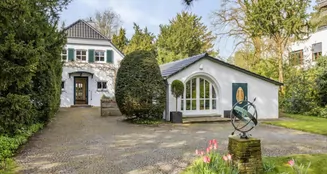 von_poll_real_estate_property_24013027N_image_0