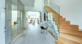 von_poll_real_estate_property_25013171_image_0