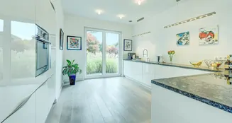 von_poll_real_estate_property_25013171_image_13