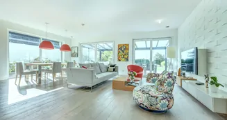 von_poll_real_estate_property_25013171_image_2