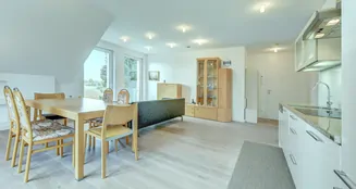 von_poll_real_estate_property_25013171_image_33