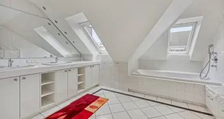 von_poll_real_estate_property_25013192_image_10