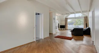 von_poll_real_estate_property_25013192_image_4