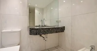 von_poll_real_estate_property_25013009_image_17