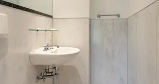 von_poll_real_estate_property_25013009_image_18