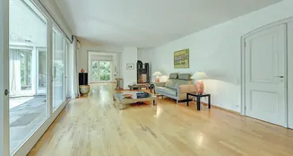 von_poll_real_estate_property_25013102_image_10