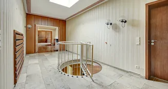 von_poll_real_estate_property_25013054_image_4