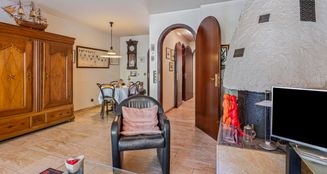von_poll_real_estate_property_25013058_image_4