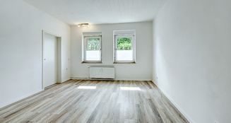 von_poll_real_estate_property_25013077_image_2