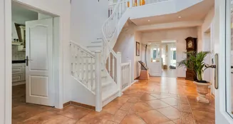 von_poll_real_estate_property_25013082_image_5