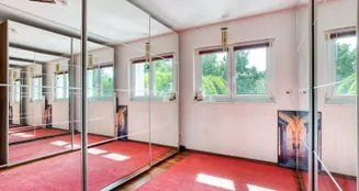 von_poll_real_estate_property_25013082_image_23