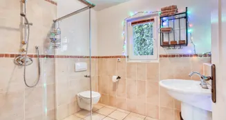 von_poll_real_estate_property_25013082_image_14