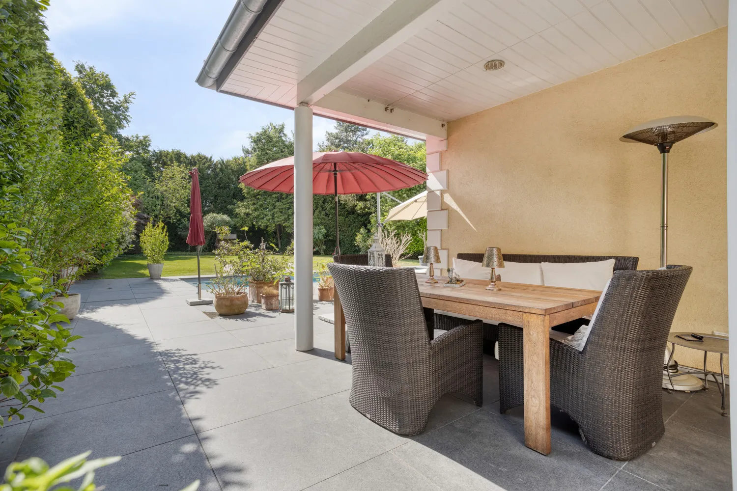 Überdachter Freisitz