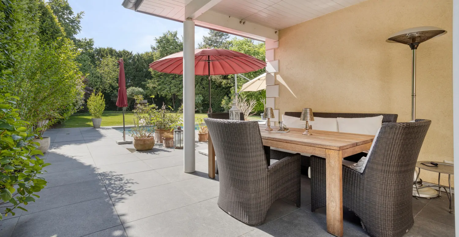 Überdachter Freisitz