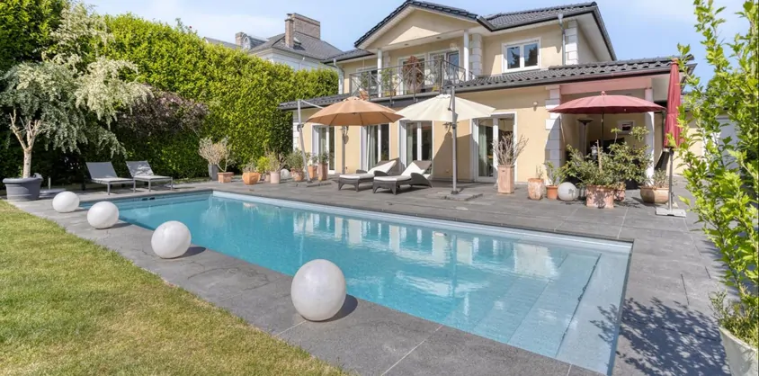 von Poll Immobilien GmbH