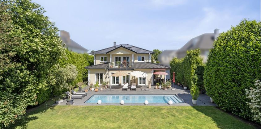 von Poll Immobilien GmbH