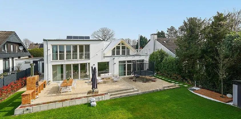 von Poll Immobilien GmbH