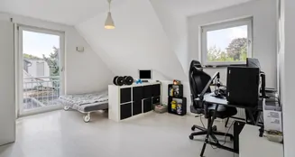 von_poll_real_estate_property_25013120_image_18