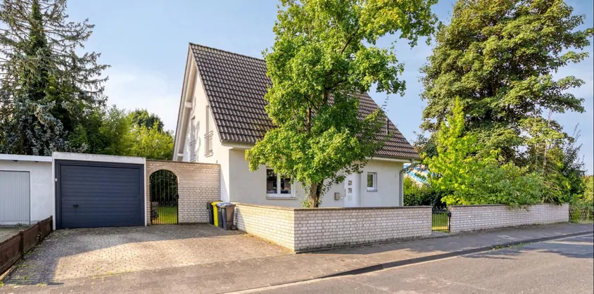 von Poll Immobilien GmbH