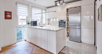 von_poll_real_estate_property_25013001_image_0