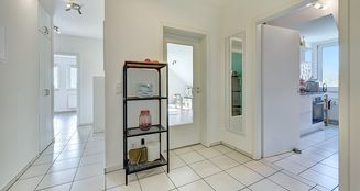 von_poll_real_estate_property_25013015_image_4