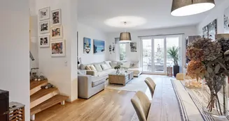 von_poll_real_estate_property_25013156_image_1