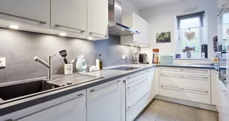 von_poll_real_estate_property_25013156_image_2