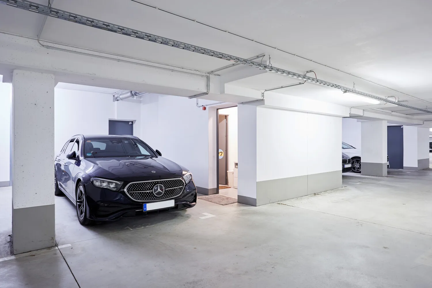 Tiefgaragenstellplatz