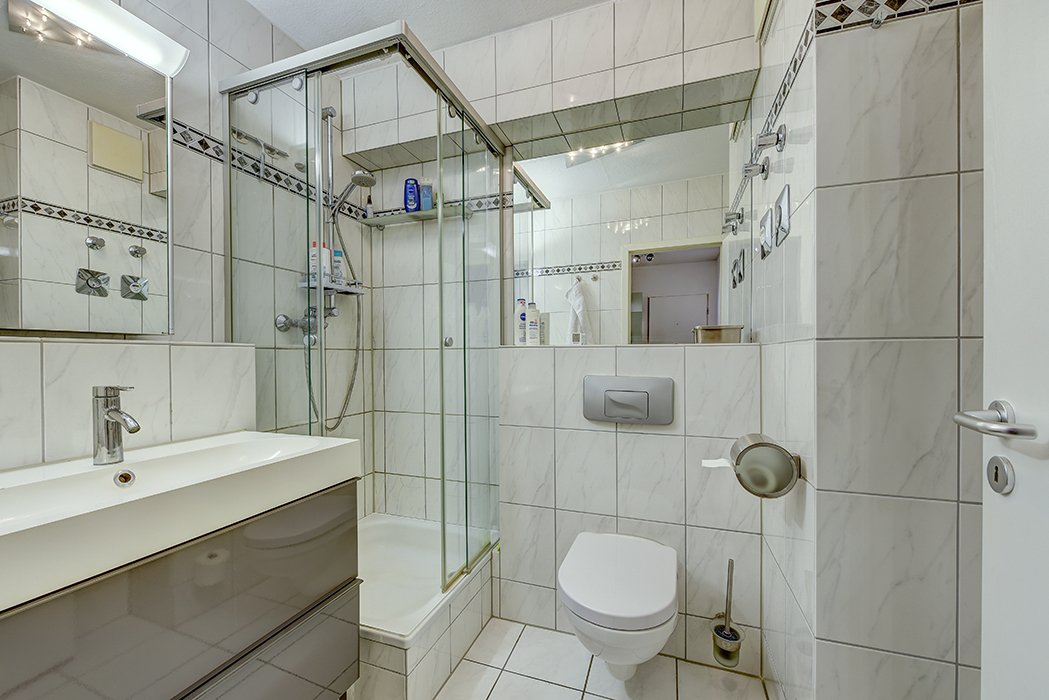 Badezimmer 1