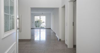 von_poll_real_estate_property_25013036_image_1