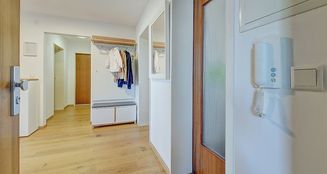 von_poll_real_estate_property_25013063_image_4