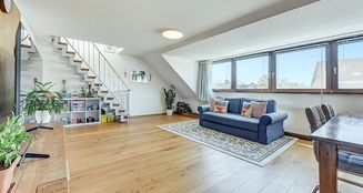 von_poll_real_estate_property_25013063_image_1