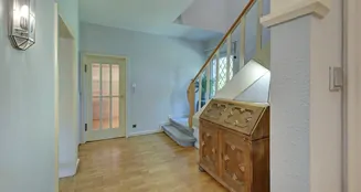 von_poll_real_estate_property_25013168_image_7