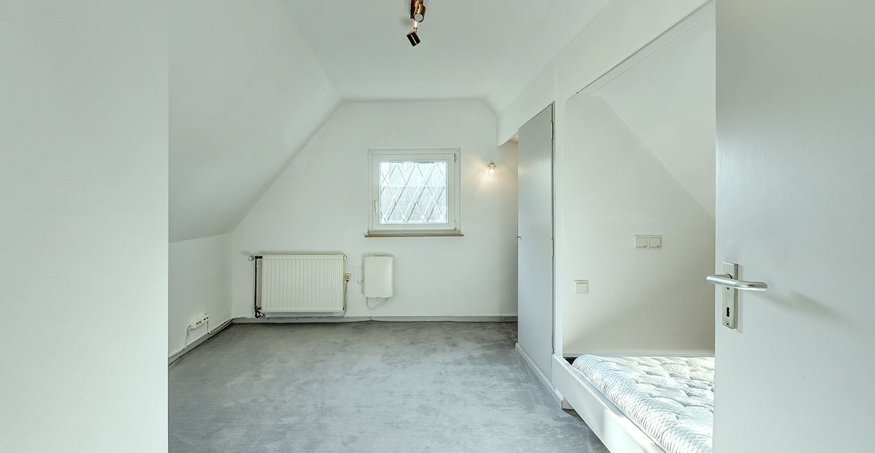 Schlafzimmer IV