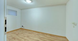von_poll_real_estate_property_25013057_image_23