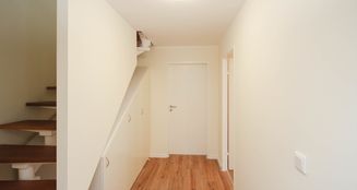 von_poll_real_estate_property_25013065_image_14