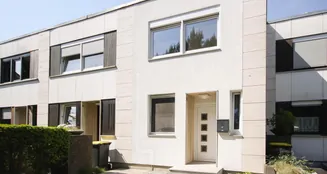 von_poll_real_estate_property_25013065_image_0