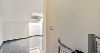 von_poll_real_estate_property_25013124_image_14
