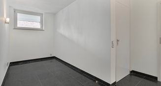 von_poll_real_estate_property_25013124_image_20