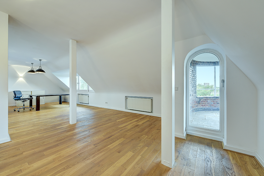 Arbeitszimmer