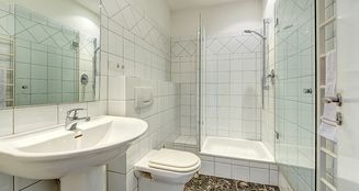 von_poll_real_estate_property_25013131_image_18