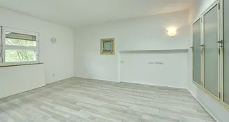 von_poll_real_estate_property_25013054G_image_3